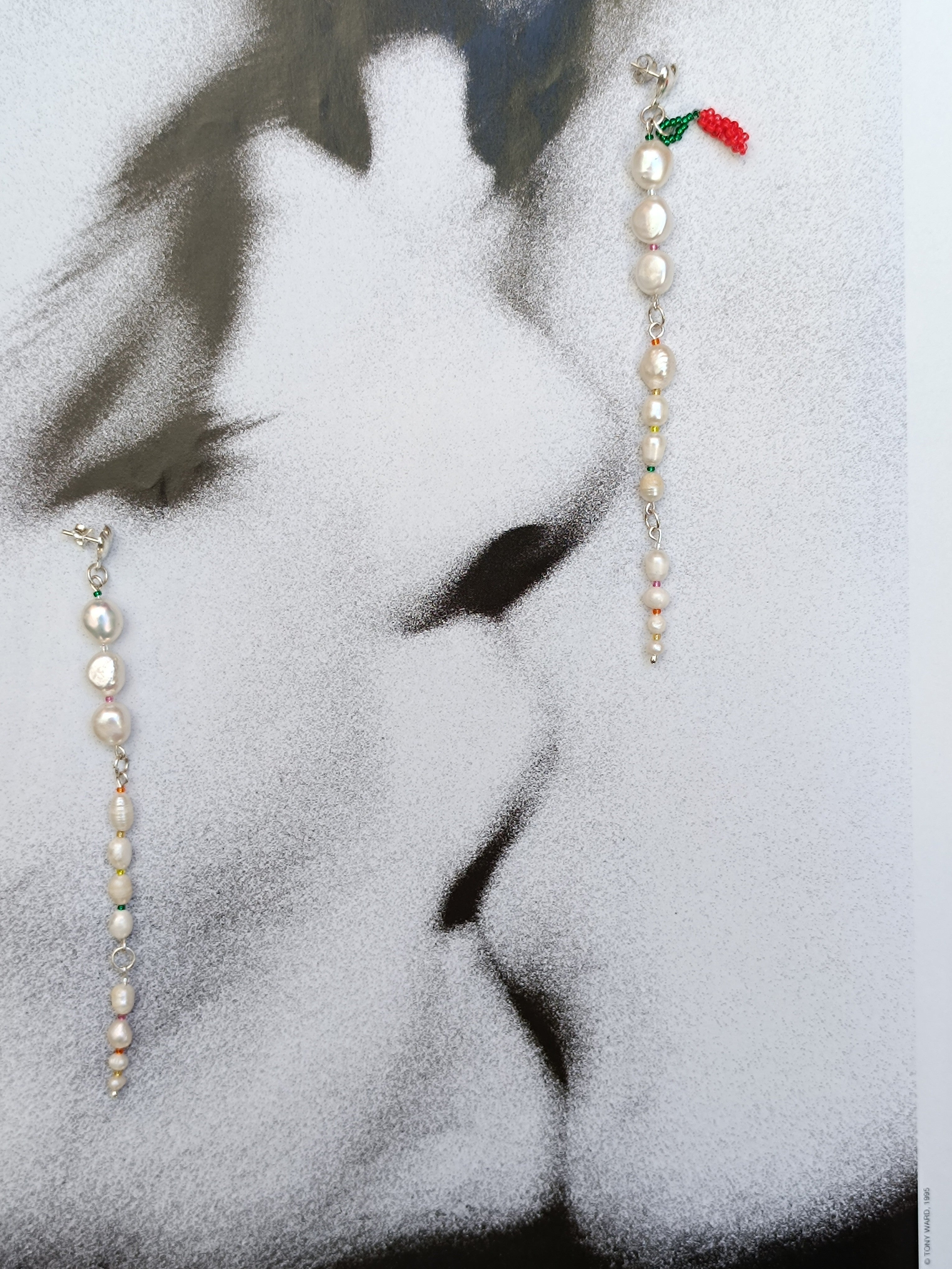 Aretes perlas ascendentes