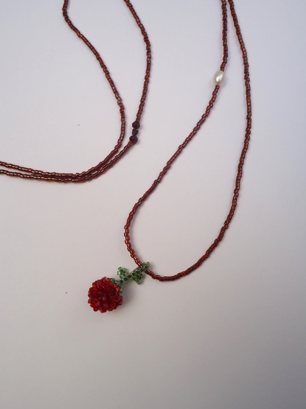 Collar largo Rosa roja