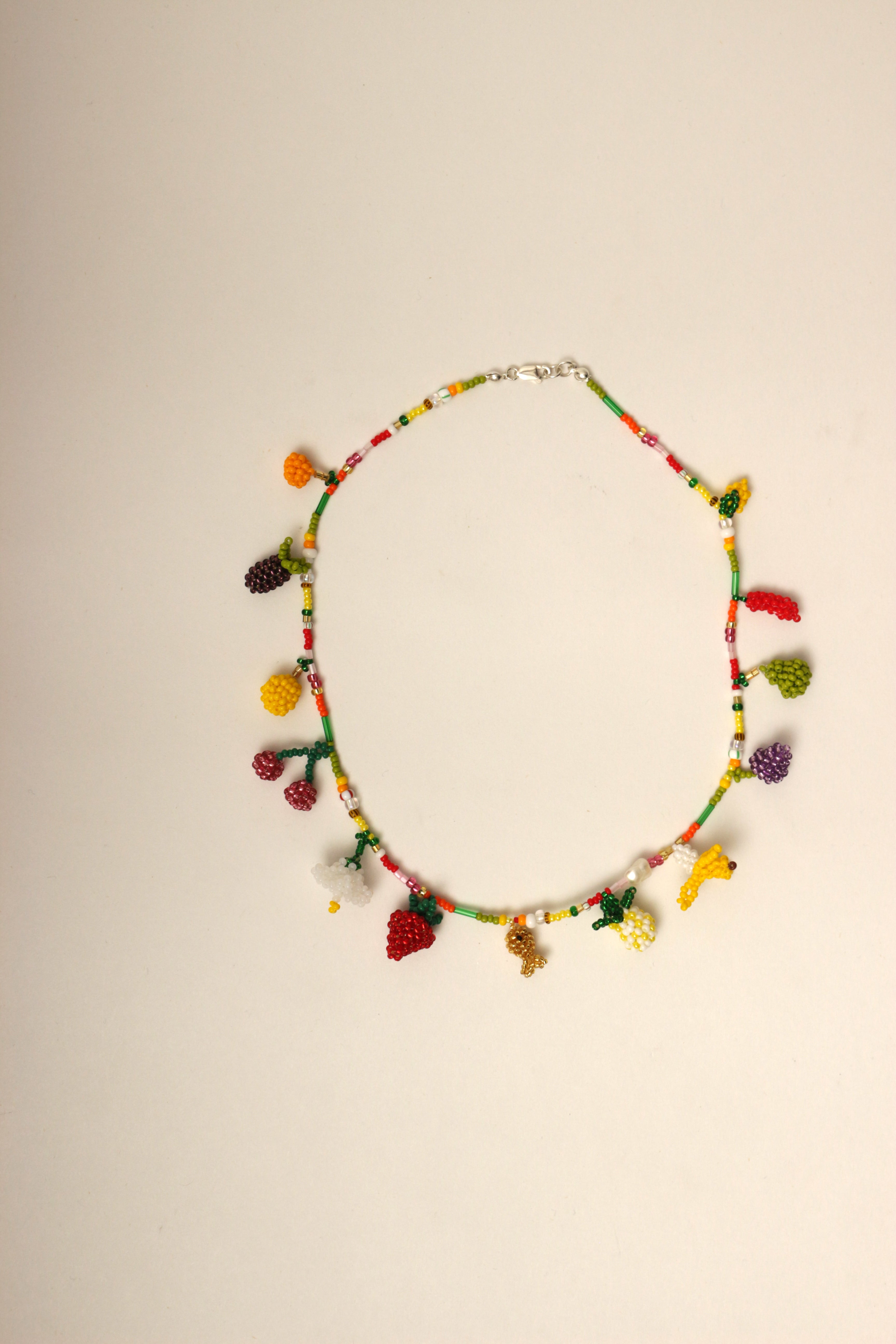 Collar 13 dijes tejidos