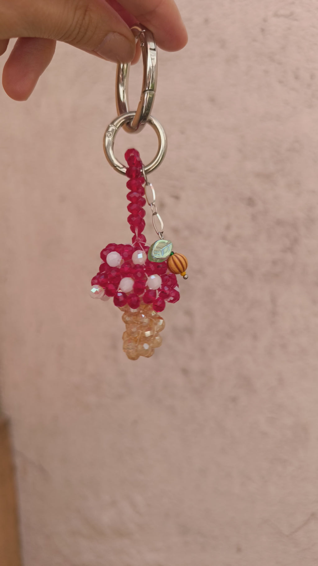 Charm Hongo